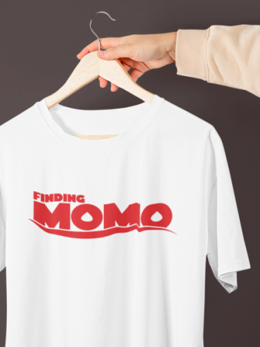 Finding Momo Unisex T-shirt